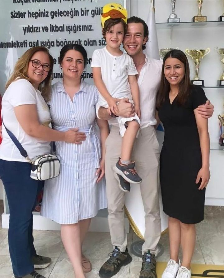 marija 🌼 tweet media