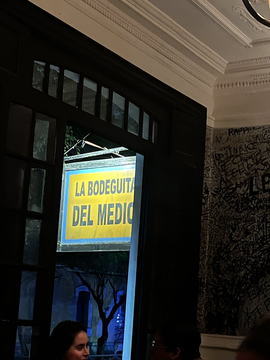 Monteros. tweet media