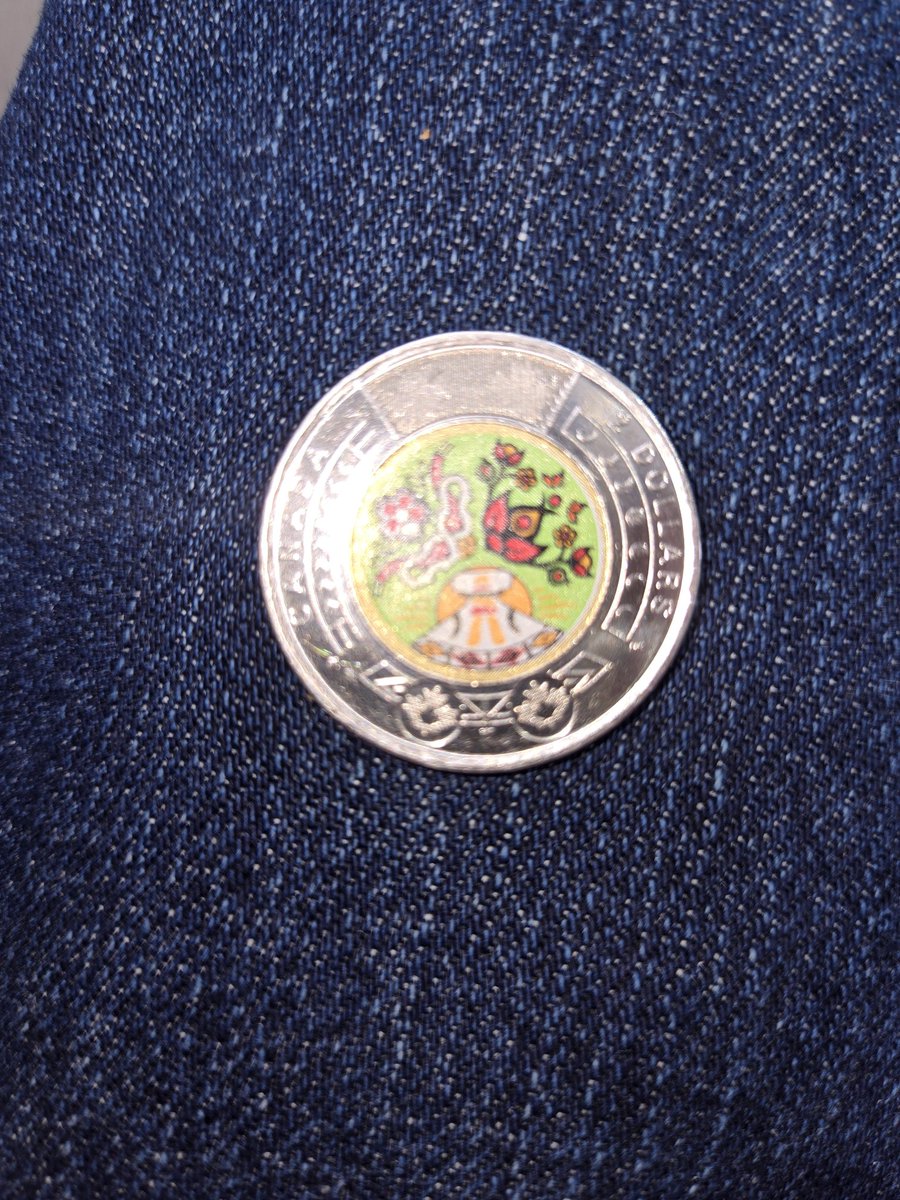 dgeorge7007's tweet photo. Just found this on a $2.00 coin.  Not sure if this was put there, or if this is part of the circulating coins. https://t.co/ptBVEHaCjx