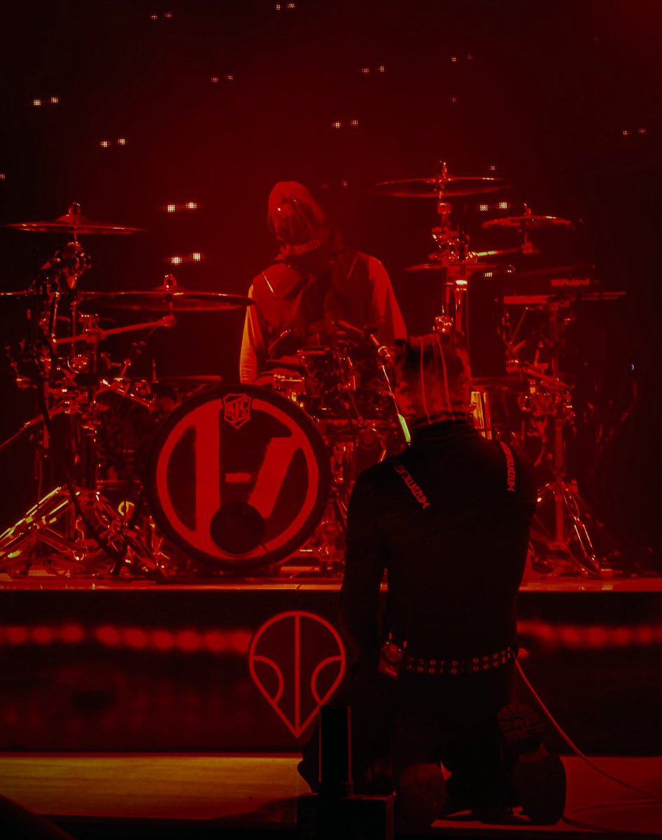 spookyriott's tweet image. #NEVERFORGET