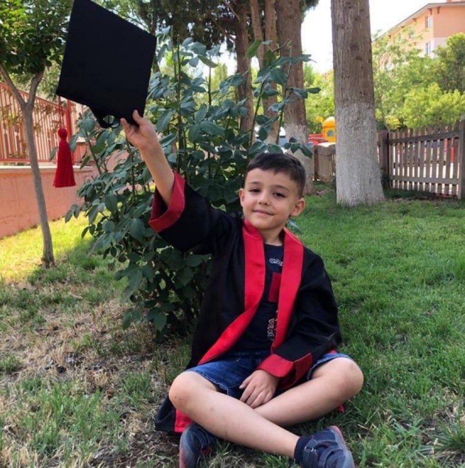 zeynep🎗️ tweet media