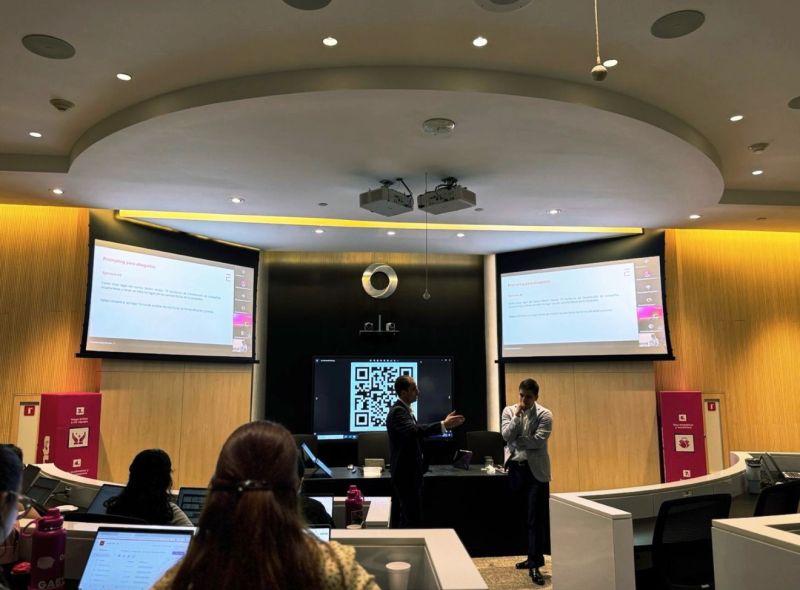 Capacitación | Inteligencia Artificial aplicada al ámbito legal.

Desde ECIJA GPA, compartimos la capacitación presencial sobre Inteligencia Artificial aplicada al ámbito legal, impartida por nuestro equipo de ECIJA Tech, Felipe González y Sebastián Vallejo, para el equipo de