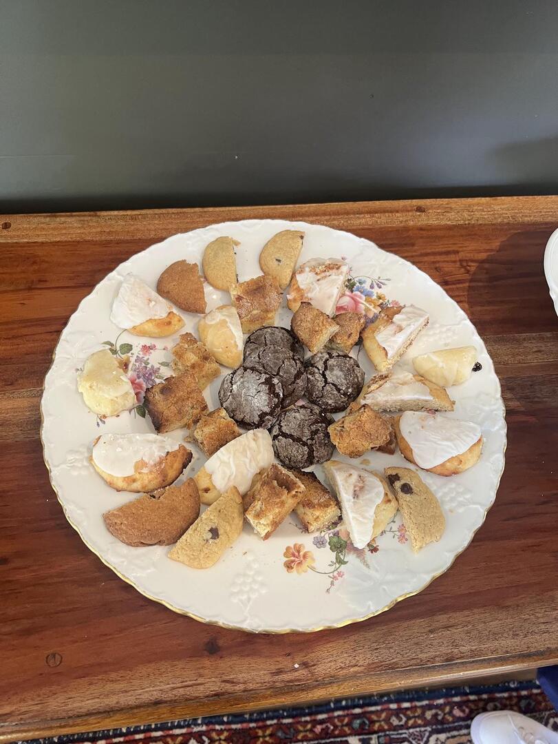 homevsfastfood's tweet image. [Homemade] Cookies and crumble for my grandma's 100th birthday
#Homemade #Cookies #Grandma100thBirthday #CookiesAndCrumble #CentennialCelebration #homecooking #food #recipes #foodpic #foodie #foodlover #cooking #hungry #goodfood #homecookingvsfastfood