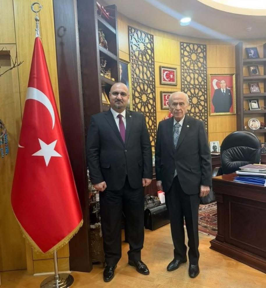 100 yıl sonra hak yerini buldu.
Türk şehrinde Türk Vali. 
Hayırlı olsun.