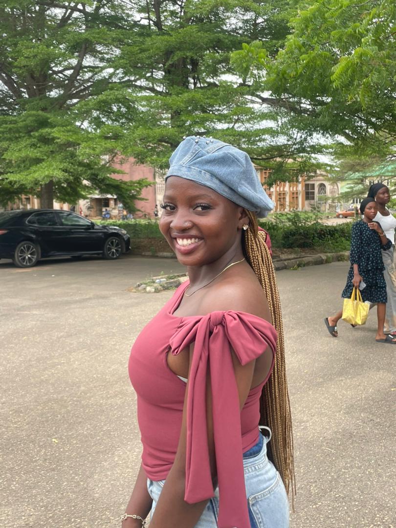 StrictlyAdebisi's tweet image. It's ME, Helloo                            Day 4!!!!                                  #FUNAABFYB26    #fyb