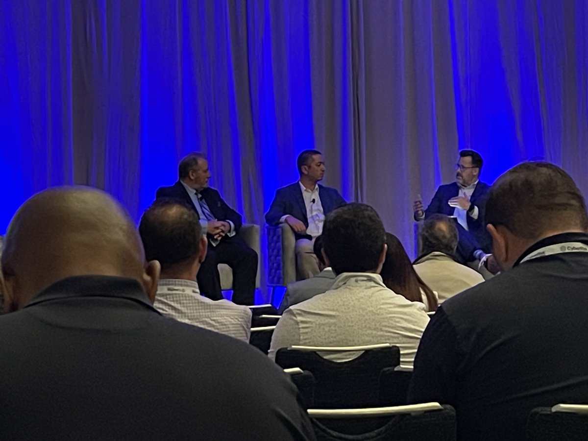 ITISAC's tweet image. Some photos of our Director of Threat Intelligence's presentations at yesterday's #Philadelphia @CyberSummitUSA!

Thank you to all the attendees who stopped by our exhibitor booth to chat. We'll also be attending Baltimore's Summit on April 28!

#conference #cybersecurity