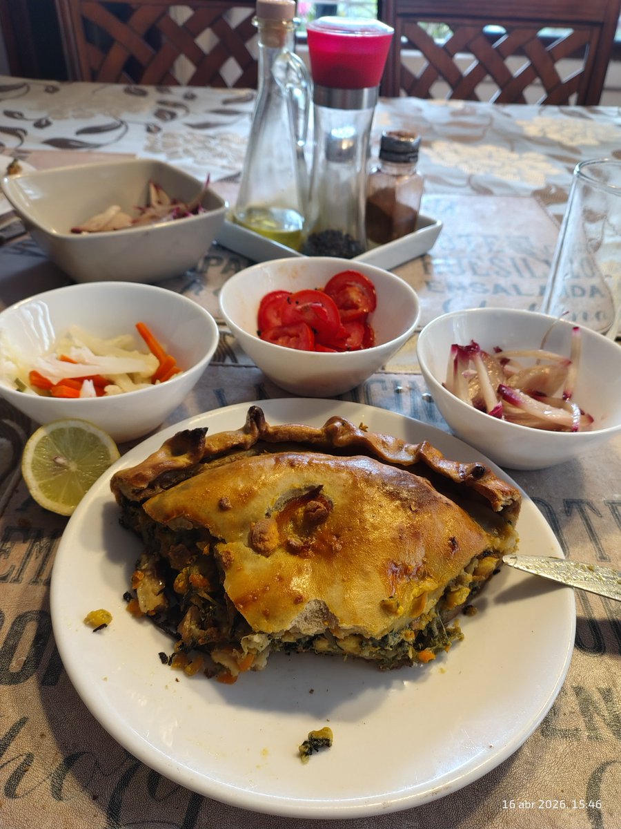 zurdo hasta los huesos! 🇨🇱🏳️‍🌈🇵🇸 tweet media