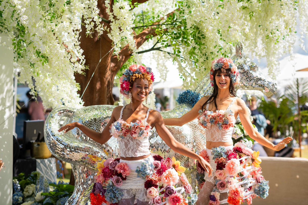 Dream Homes Magazine tweet media