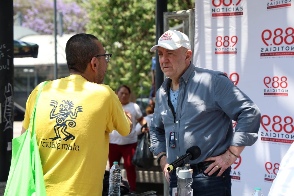 889Noticias's tweet image. Te invitamos a que acudas a la Glorieta de Insurgentes, donde estamos transmitiendo el programa de @inakimanero.

No te pierdas la oportunidad de vivir la experiencia de la radio y convivir con @inakimanero.

Escucha bit.ly/889NoticiasFM

#DFT