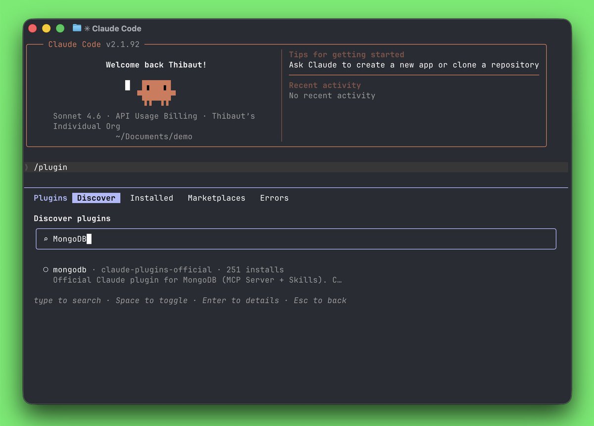 MongoDB tweet media