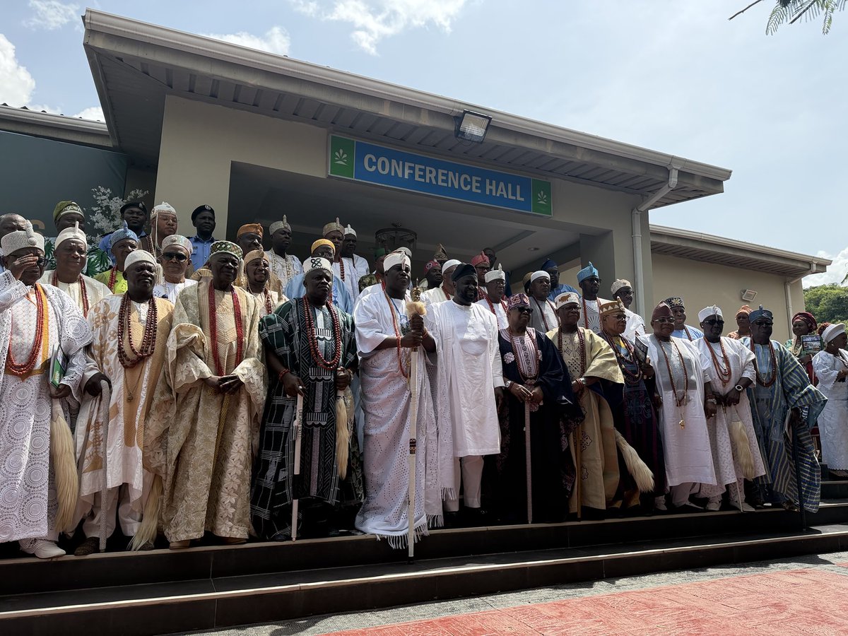 VeniteUni_NG's tweet photo. VENITE UNIVERSITY VC URGES EKITI TRADITIONAL RULERS TO SUPPORT AGBEYEWA’S AGRICULTURAL DRIVE

The Vice-Chancellor of Venite University, Iloro-Ekiti, Professor Charity Onye Aremu, has called on traditional rulers in Ekiti State to support the expansion of Agbeyewa’s agricultural initiative as part of efforts to drive economic transformation in Nigeria.

She made this appeal on Wednesday, April 15, 2026, at the 3rd Annual Agbeyewa Traditional Rulers Retreat held at Ikogosi Warm Springs Resort and Conference Center.

Speaking at the event, Professor Aremu highlighted that Agbeyewa’s core mission is to build healthy and thriving communities through sustainable agro-allied investments, stressing that collaboration is vital for meaningful transformation.

She emphasised the need for a mindset shift, noting that “perspective defines what you see,” and that such change is essential to move from mere production to value addition, where farm produce becomes finished products of greater economic value.

Describing Agbeyewa as a leading Agripreneurial initiative, she said its products should be in every household in Ekiti State, achievable with the support of traditional rulers who are key to grassroots mobilisation. She also stressed increased food production, citing John Dewey that “food brings happiness,” and added that Agbeyewa aims to restore prosperity and well-being among Nigerians, starting from Ekiti State.

Professor Aremu further charged that individuals and communities have “two choices” ; to accept unfavourable conditions or take responsibility to create positive change, commending Agbeyewa for choosing transformation.

Also speaking at the event, the Ooni of Ife, Oba Adeyeye Enitan Ogunwusi, the Royal Father of the Day, praised Agbeyewa and its Chairman, Niyi John Olajide, noting that Olajide has established over 500 companies in the United States and is replicating similar success in Nigeria.

The monarch described Agbeyewa as the largest cassava farm in the world and Nigeria’s biggest cassava farm reserve, highlighting its potential to boost food security and employment.

In her concluding remarks, the Vice-Chancellor reiterated that combating poverty requires agricultural entrepreneurship, urging agripreneurs to act as intermediaries between corporate organisations and rural farmers through corporate social responsibility in collaboration with traditional rulers and community leaders.

The retreat brought together key stakeholders in agriculture, academics, and traditional institutions, reinforcing the role of partnership in advancing Nigeria’s agricultural sector.