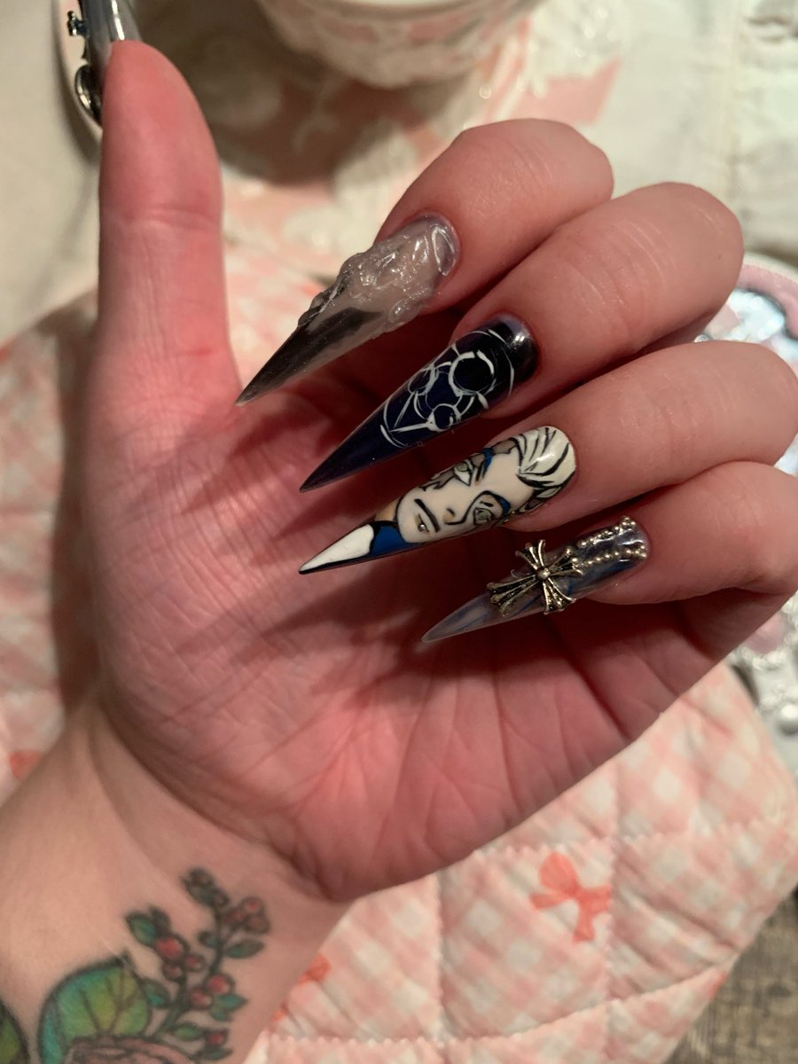 lilith | COMMISSIONS OPEN tweet media