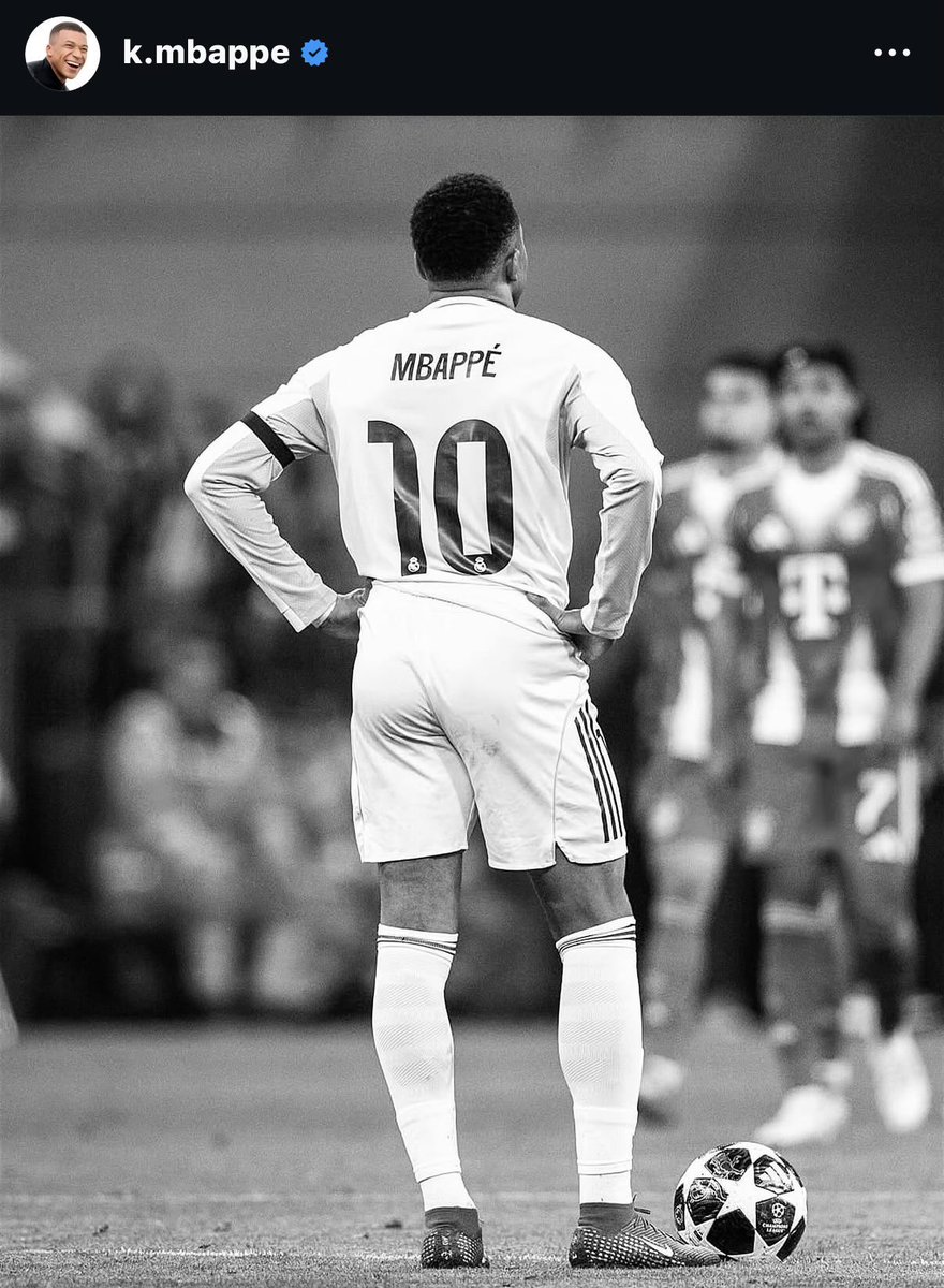 عمرو tweet media