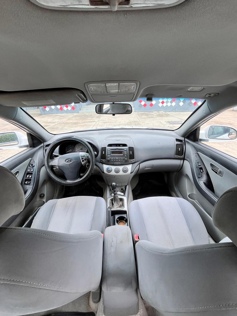 TOKUNBO STANDARD NEATLY BAKED HYUNDAI ELANTRA IN 100% BUY AND DRIVE CONDITION (UNTOUCHED ENGINE, GEAR AND AND ICE CHILLING AC) 
NOTE: IT'S MANUAL TRANSMISSION
3,500,000
07032328559