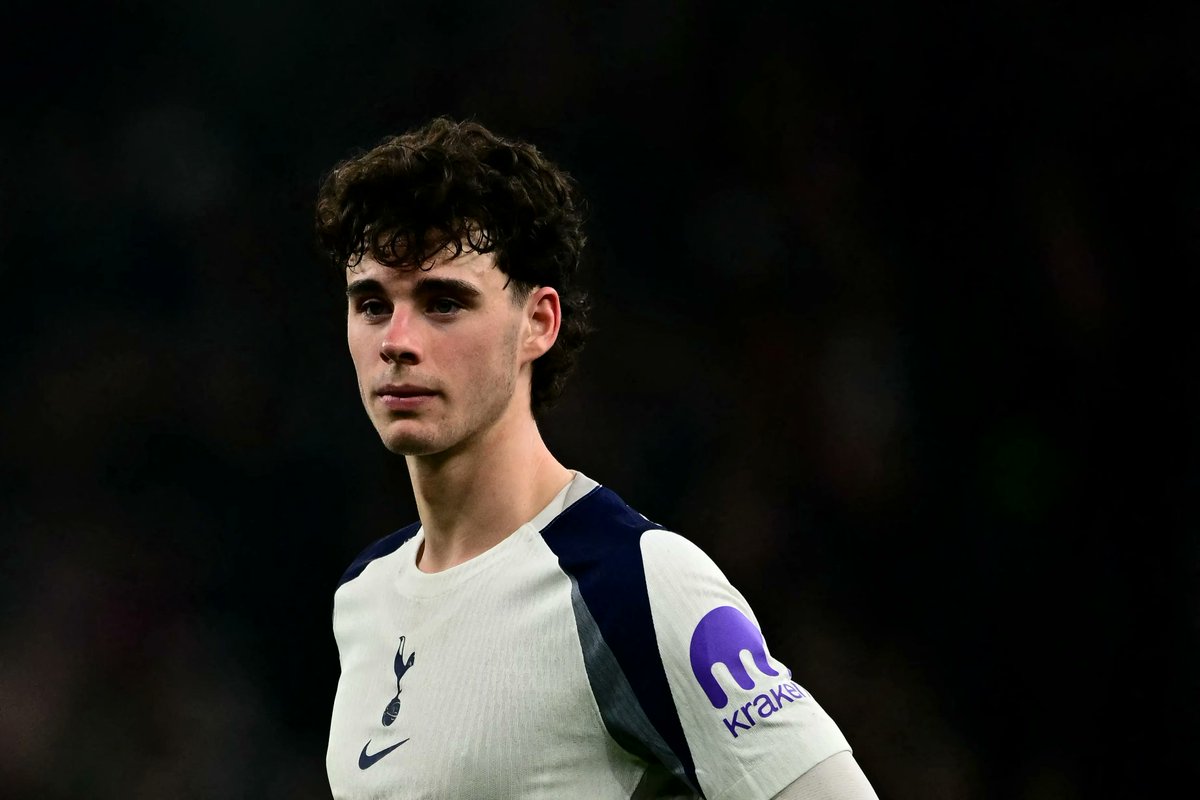 Anfield Edition | æ tweet media