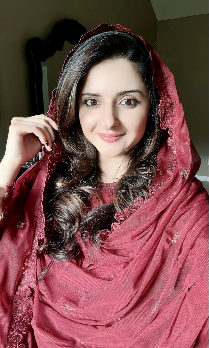 sundasskhan's tweet image. Dupatta Media ☺️
#trending