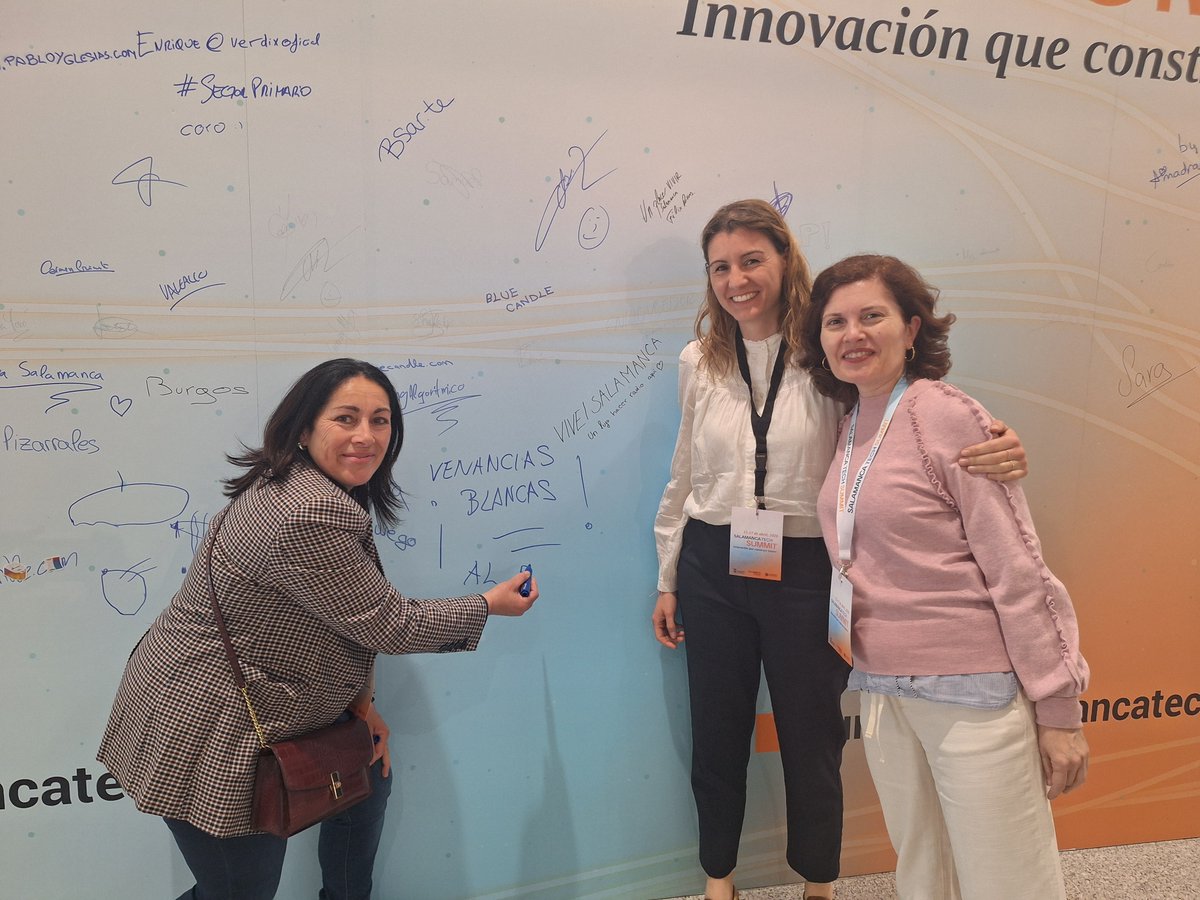 IESVENANCIO's tweet photo. ✨ Alumnado de Asistencia a la Dirección en #SalamancaTechSummit26 

Innovación, ponencias y conexión con profesionales 🚀
Mención especial a una alumna que colaborará en la fase final 👏
Seguimos apostando por experiencias que impulsan su futuro 💼

#Iesvenancioblanco https://t.co/nNWh1ZSWfm