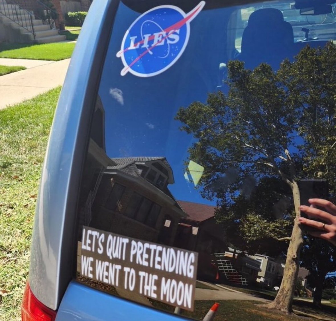 FLAT OUT TRUTH tweet media