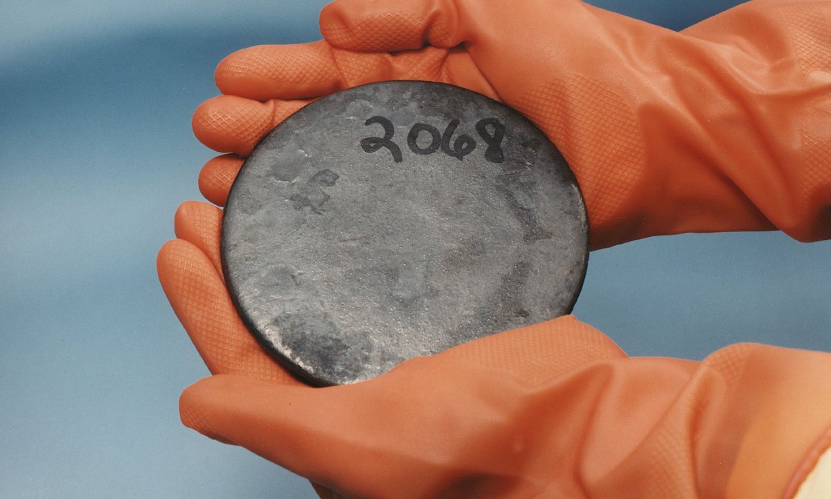 eluniversocom's tweet image. #Internacional | Irán acepta entregar reservas de uranio enriquecido, afirma Donald #Trump ow.ly/o8AI50YKC7J