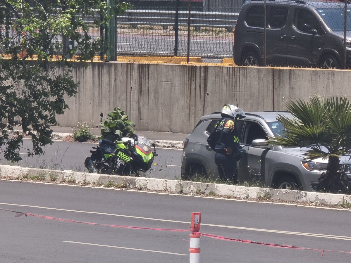 alerhett tweet media