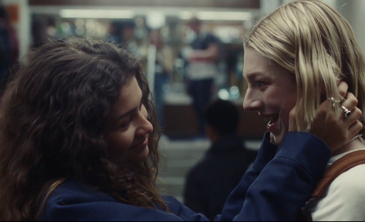 h ⋆˚࿔ tweet media