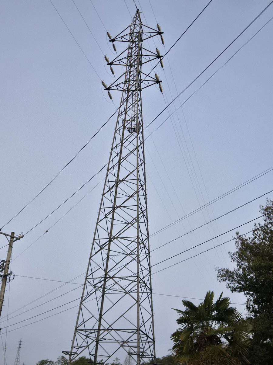 CUJWYkZrcG4dmFb's tweet image. おはようございます
今日の飯田市の天気🌞/☁気温24℃の予報です
暖かくなりそうですね😊☀️
今日も宜しくお願い致します🙇
#Morning🐔🌅