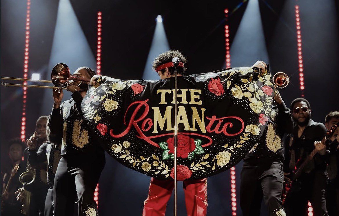 ✨🎸 - 🌹THE ROMANTIC 🌹♥️ tweet media