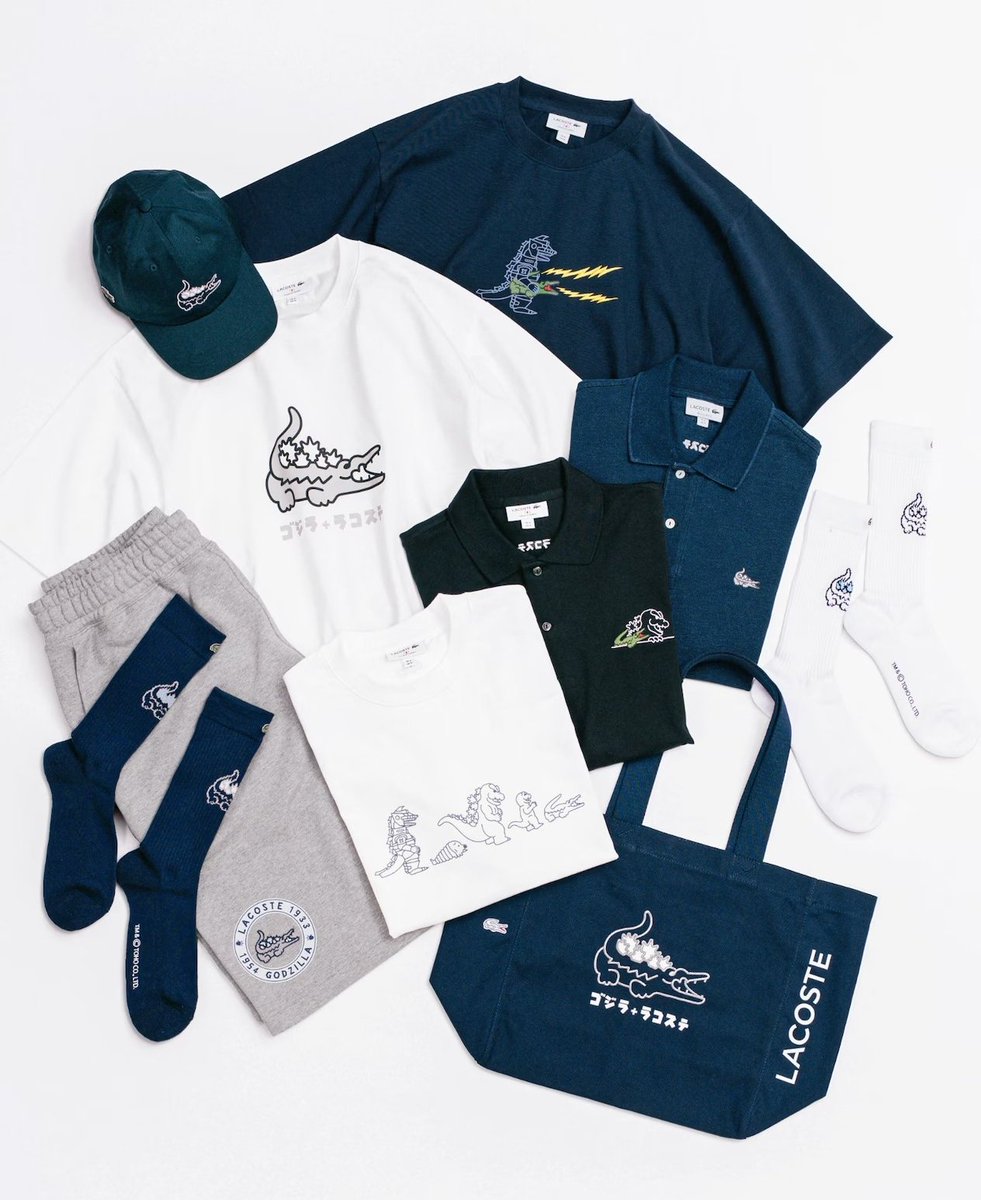 JustFreshKicks tweet media