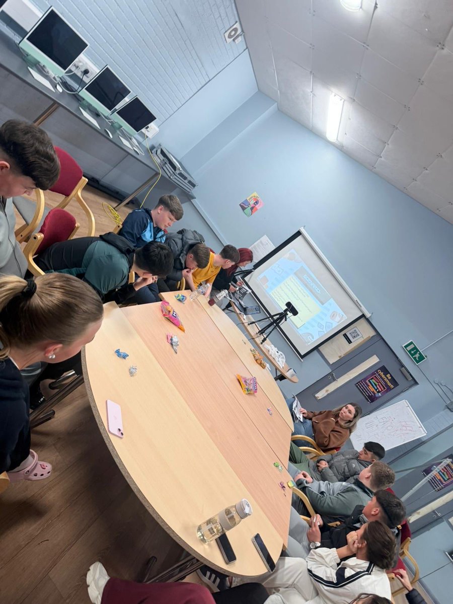 Stephen Hughes tweet media