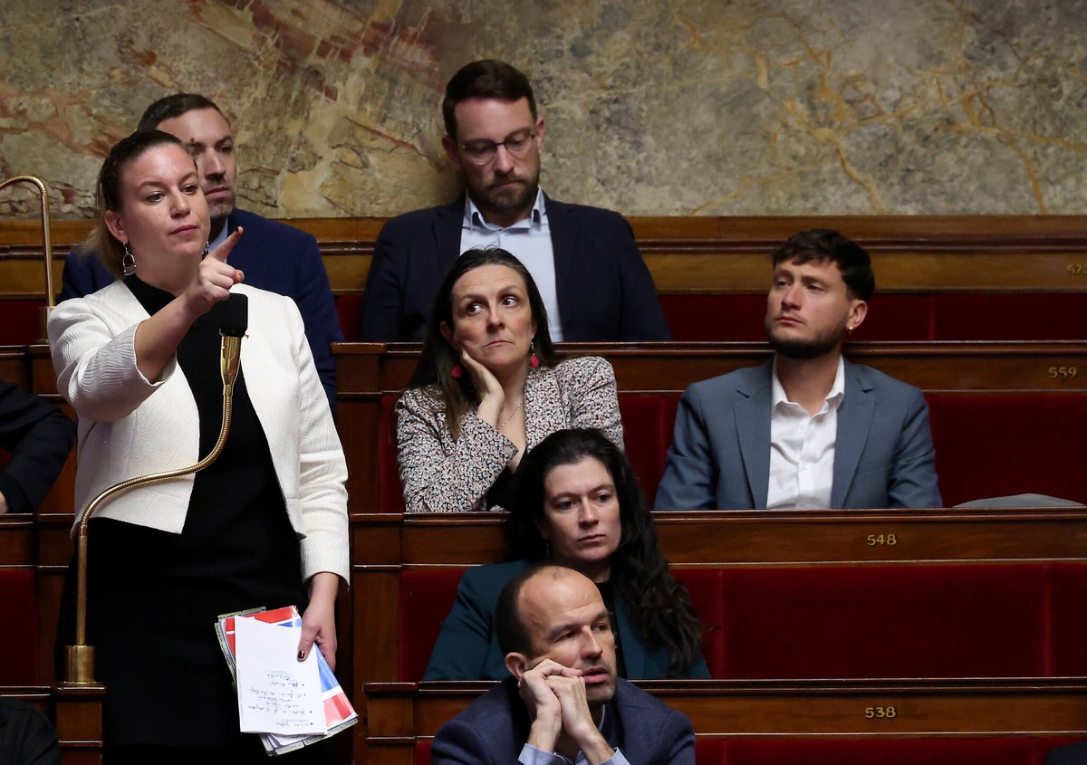 Le Parisien tweet media