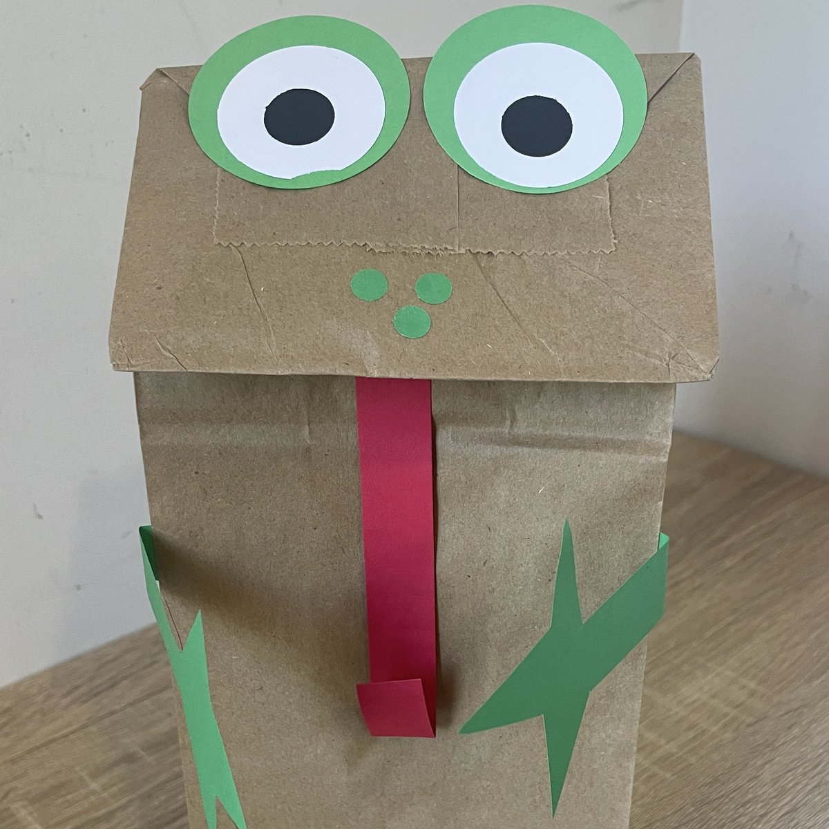 CHMuseums's tweet photo. Hop to Main Street Children’s Museum from 11 a.m. - 2 p.m. daily to celebrate Froggy Friends April 17-18, &amp; 21-25! Make a daily frog-themed craft and experience a daily storytime.🐸📚 

#frogs #mainstreetchildrensmuseum #rockhillsc #comeseeme https://t.co/vvaX70dEAo