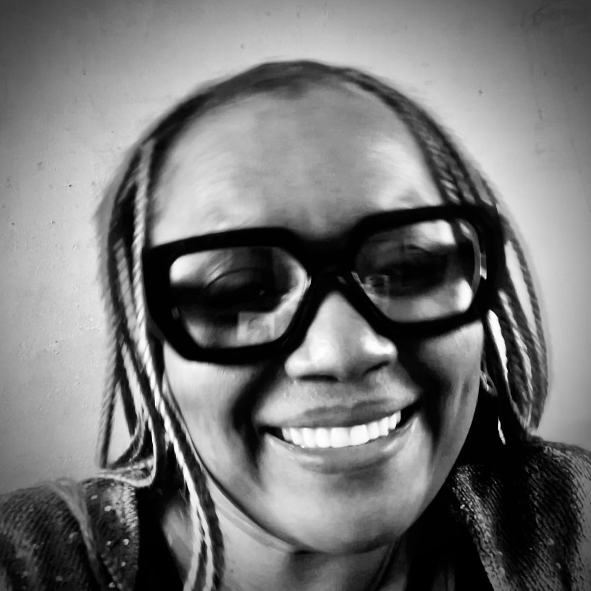 Sibo@Sibs tweet media