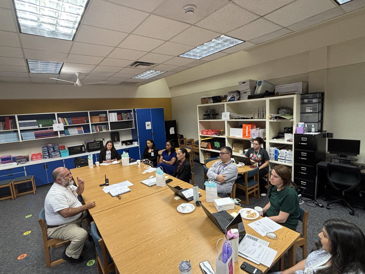 O_L_Mayers's tweet photo. Strong leaders don’t lead in isolation, instead they learn, listen, and grow alongside others. The best ideas @LiestmanES aren’t owned, they’re shared. When leaders learn from leaders, everyone gets better and that is our goal in @AliefISD. 
#LeadWithJOY
#BetterTogether https://t.co/JOty0I79QV