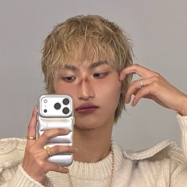 seventeez safe space tweet media