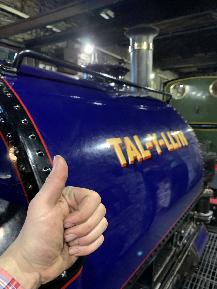 UPSIDE DOWn. tweet media