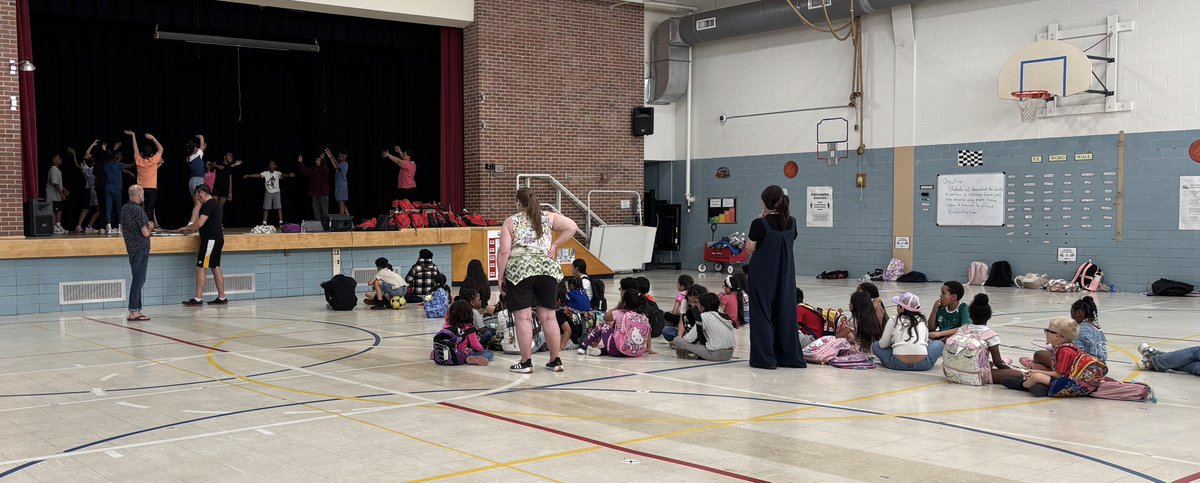 JohnnycakeElem tweet media