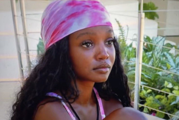 ִֶָ ⋆˚𝜗𝜚 Isa the executive product tweet media