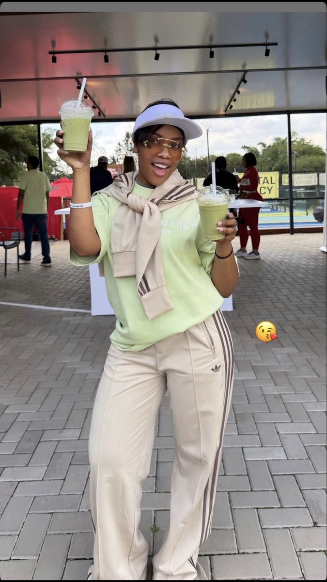 abena85735's tweet photo. New Tags!!lilies let’s start using them please,we need more energy,let’s hype,post and engage everything concerning Liema🥳🌸

LIEMA IN YOUR FACES
UNSTOPPABLE LIEMA
#LiemaPantsiTheBrand
#LiemaPantsiMovement https://t.co/0BEdpJU7Zx