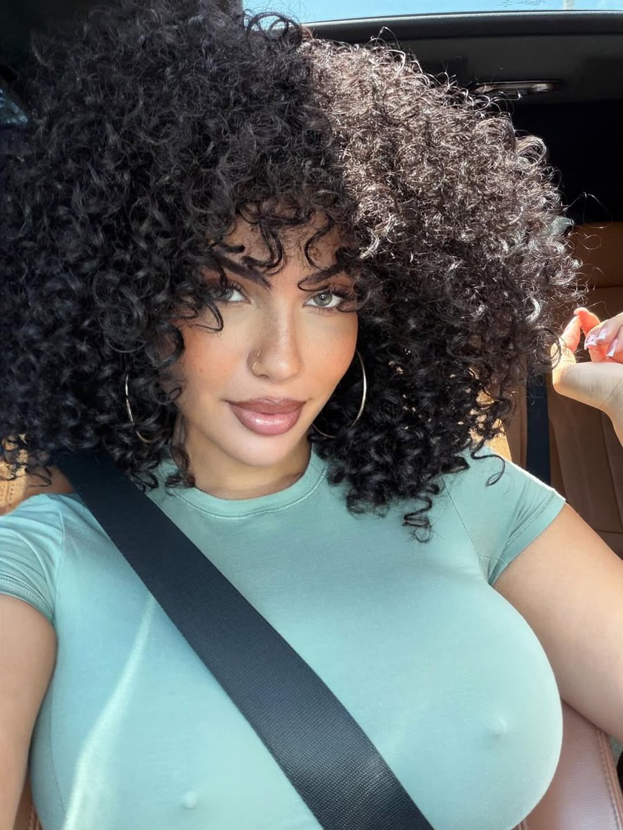 Amirah Dyme 🍑 tweet media