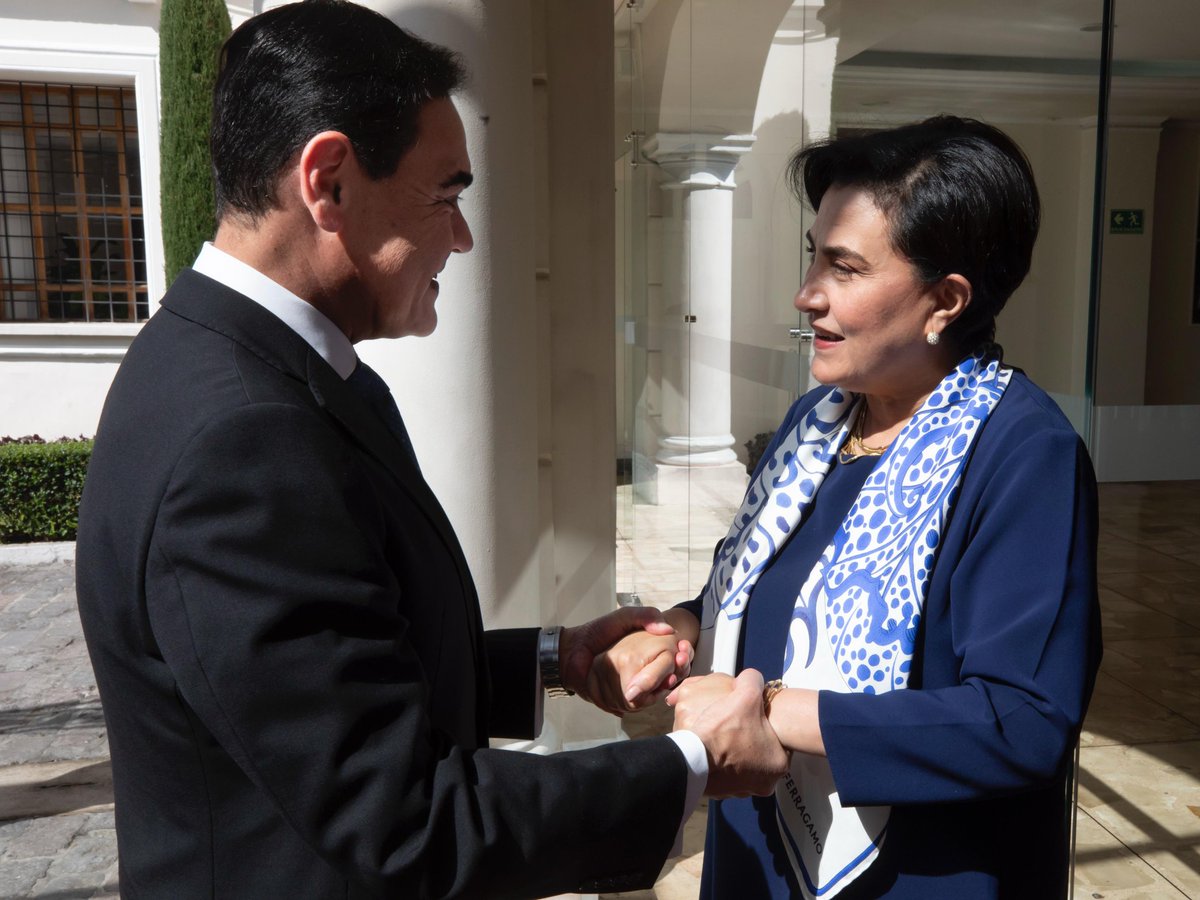 Embajada del Paraguay en Ecuador tweet media
