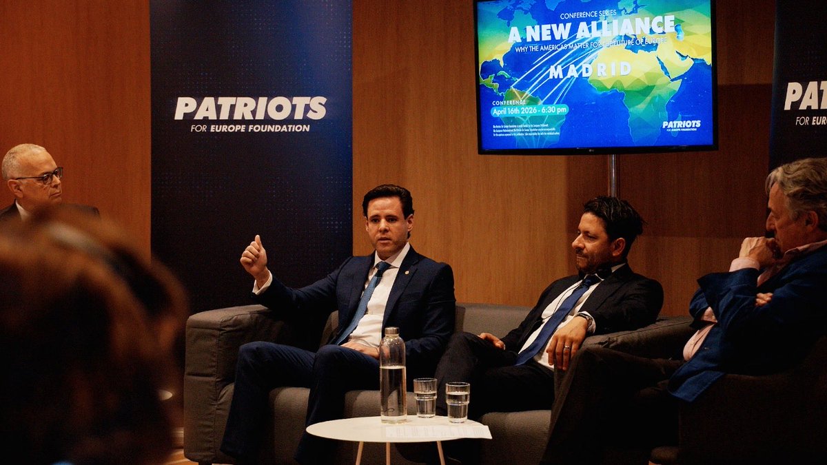 PfEFoundation's tweet photo. « The Americas are the last bastion of Western and Judeo-Christian values, and we must fight to preserve our history, culture, and Christian identity. » -  @rodrivaladares_, Member of the Brazilian Parliament. https://t.co/vayPY8wvN1
