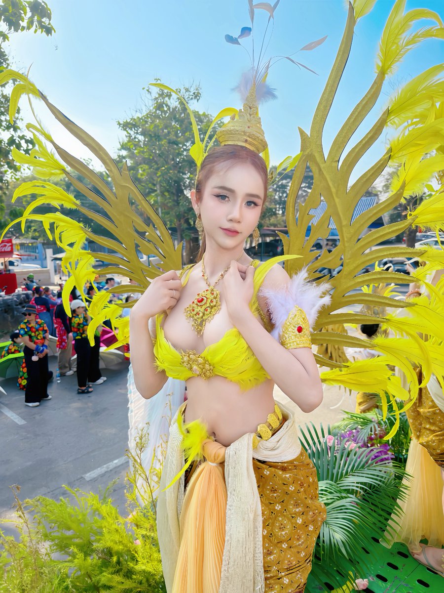 🤍อลิซอินวันเดอร์แลนด์ tweet media