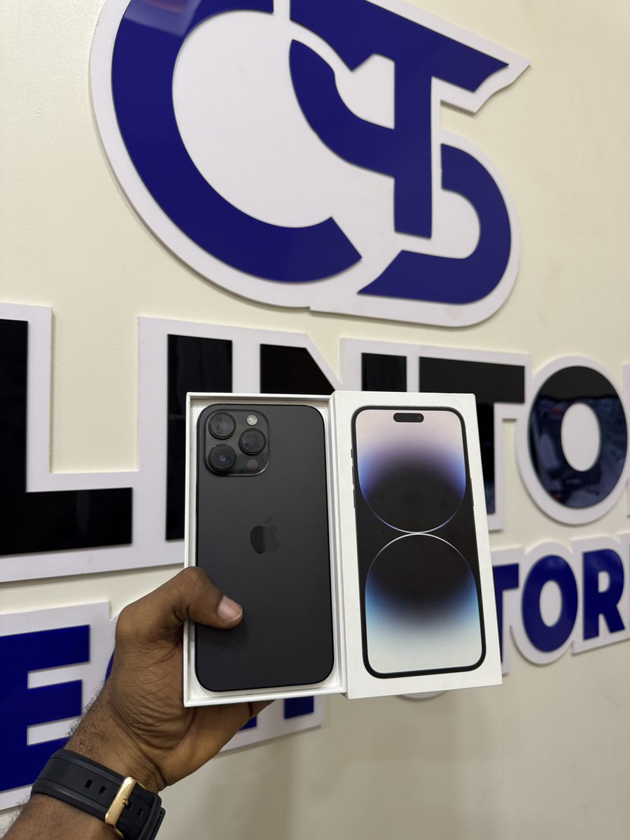 CLINTON TECH STORE tweet media