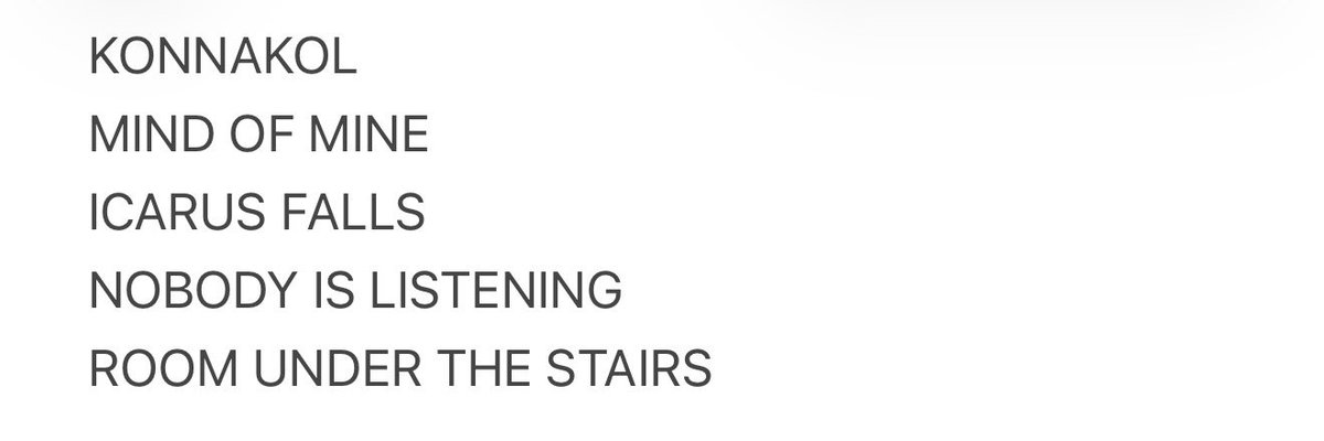 klaudia 𑣿 IS SEEING ZAYN tweet media