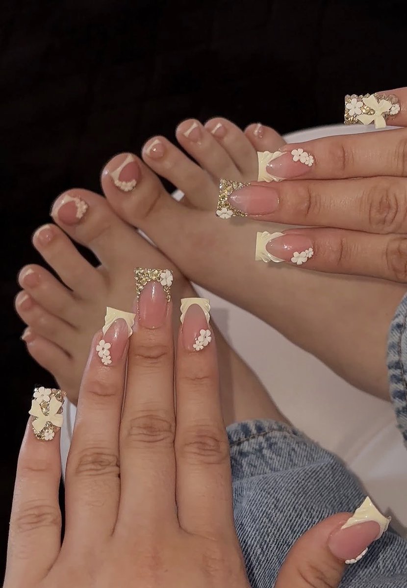 Alisha_feet24's tweet image. Will you sponsor me daddy 🫣🩷$Alisha1456
#Daddy #feetworshi̇p #pigpay #buyingfeet #feet #Daddy