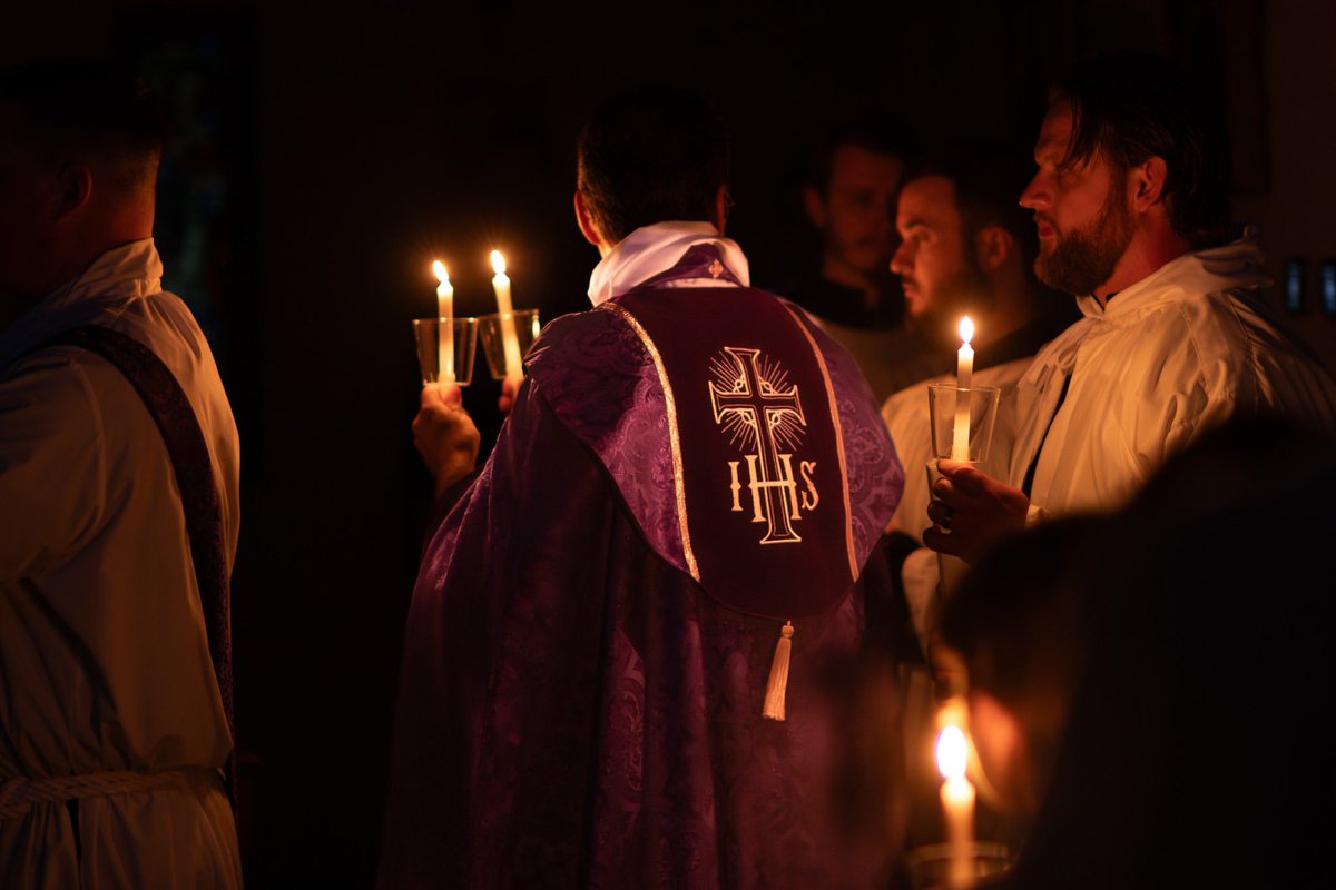 ♱ William ♱ tweet media