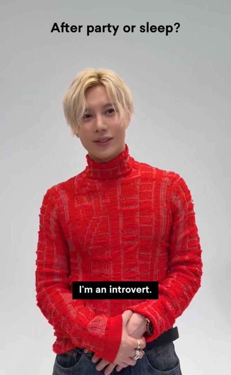 애프터 파티 가기 vs 집가서 일찍자기

태민 : 일찍자기요.. 저내향인이에요..

하면서 갑자기 포즈도 내향적으로변함