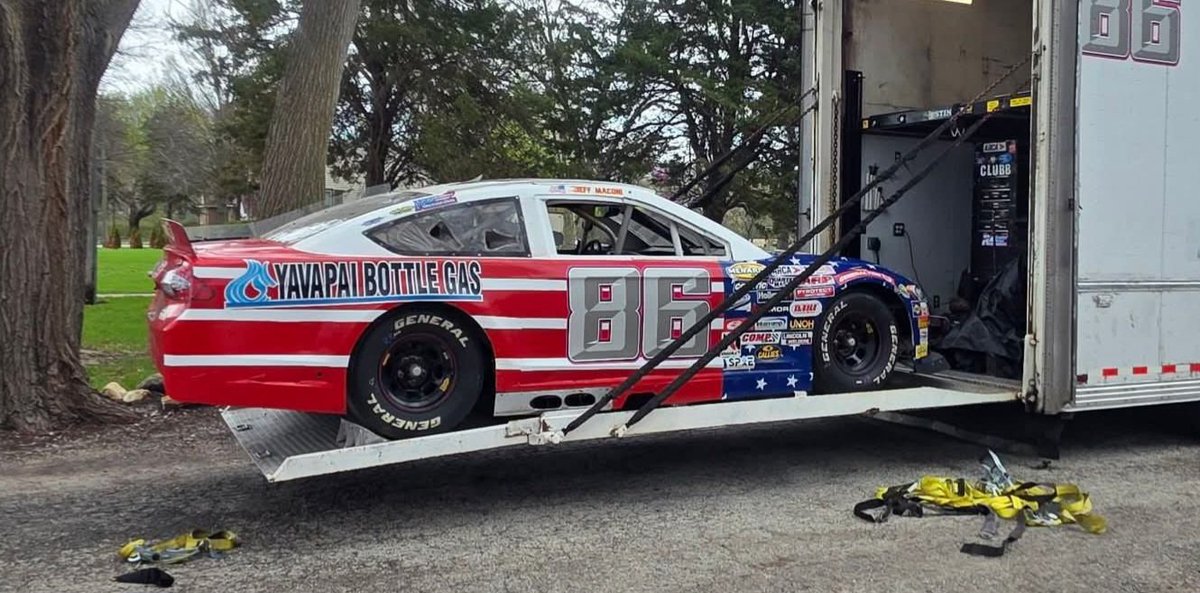 @ARCA_Racing @Alex_Clubb_3 @YBG1075 @TheOnePizzaMan @PeerlessPumpQRC ...