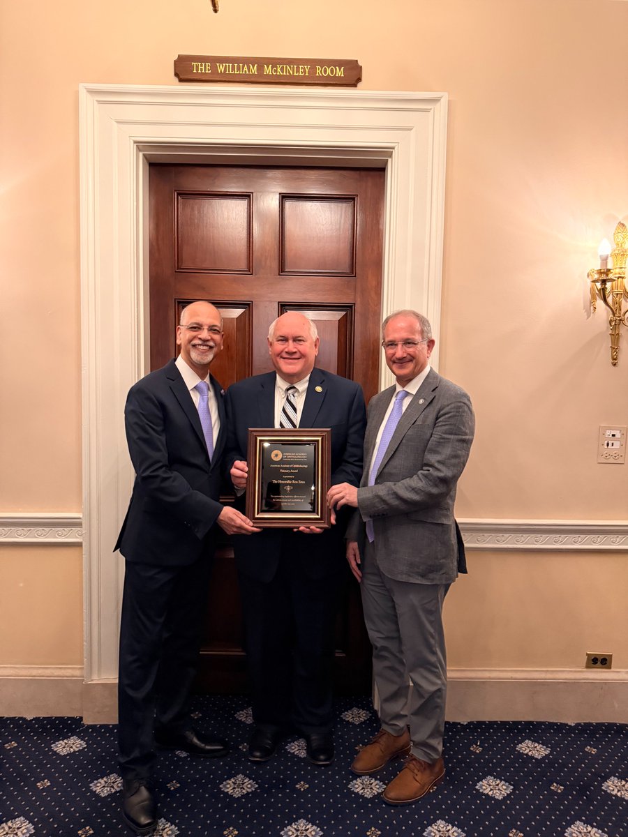 aao_ophth's tweet photo. Congratulations to @RepRonEstes on being named a 2026 Visionary Award recipient!
Thank you for your strong support of ophthalmology and your commitment to expanding access to sight-saving care.
#MYF2026 #AAO #Ophthalmology #VisionaryAward https://t.co/mb733xa9cF