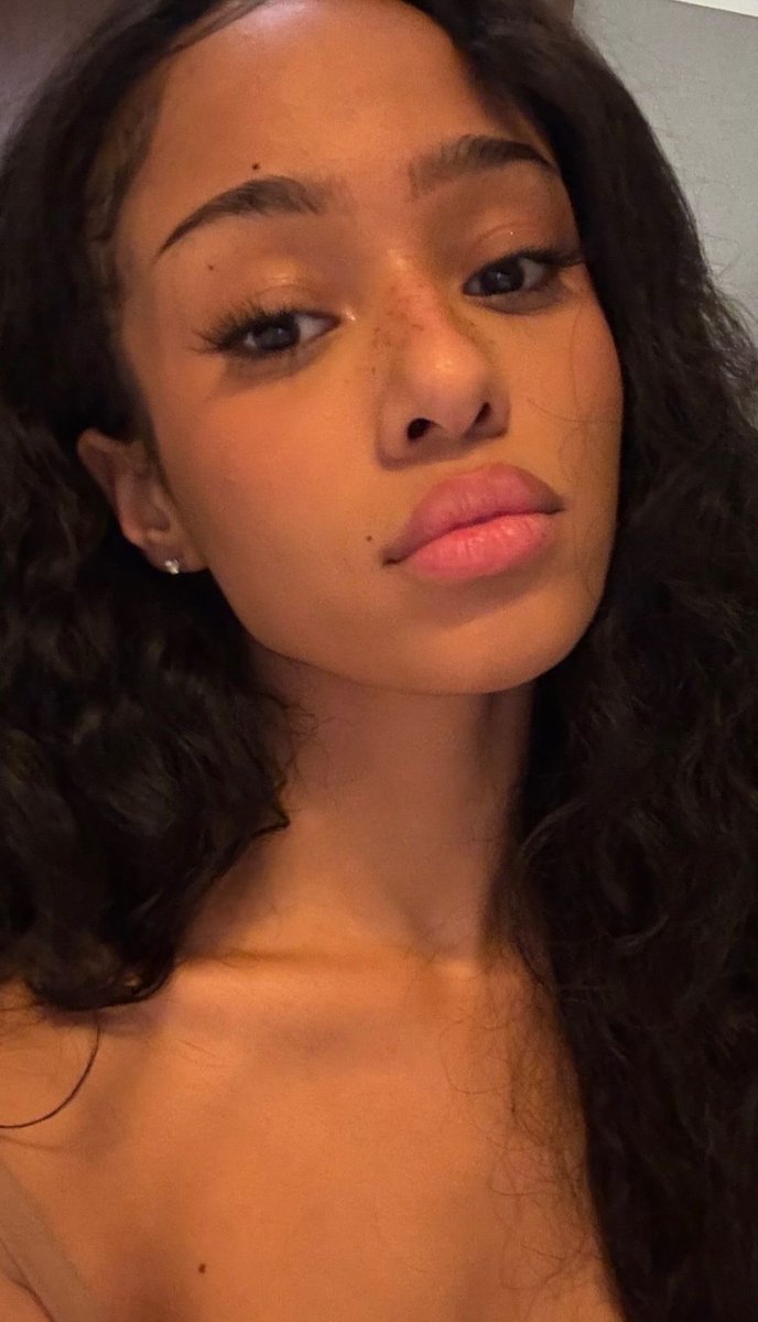 manziefiles ♡ tweet media